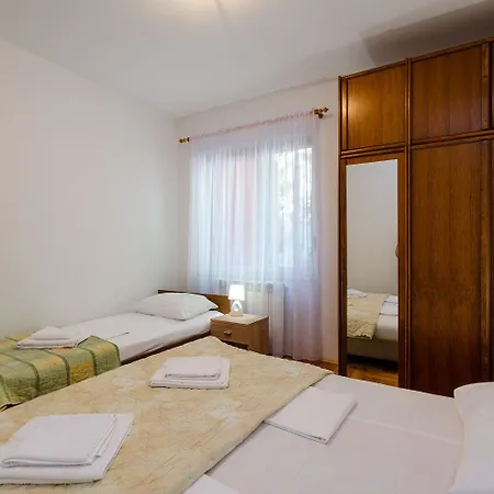 Lejlighed Cozy Nur 500 Meter Zum Mit Privatparkplatz, Klima, Wifi