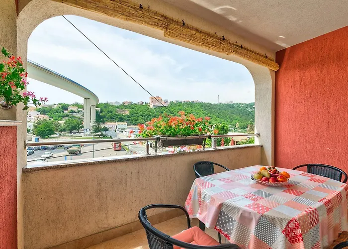 Cozy Nur 500 Meter Zum Mit Privatparkplatz, Klima, Wifi *